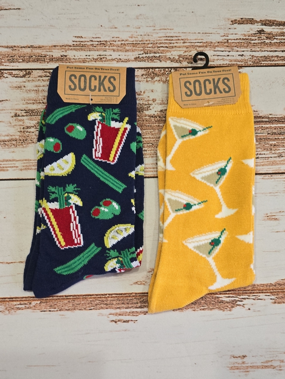 Bioworld Socks Drinks Cocktail Martini Navy Yellow